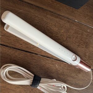 T3 White and Rose Gold Hair Straightener